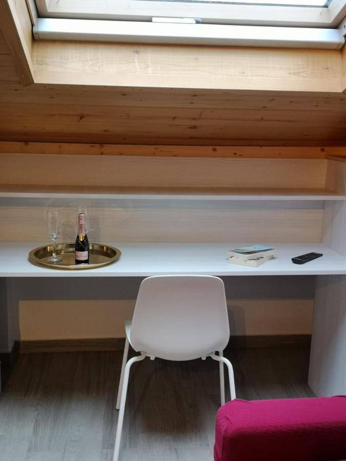 Cuore Partenopeo B&B Νάπολη Εξωτερικό φωτογραφία