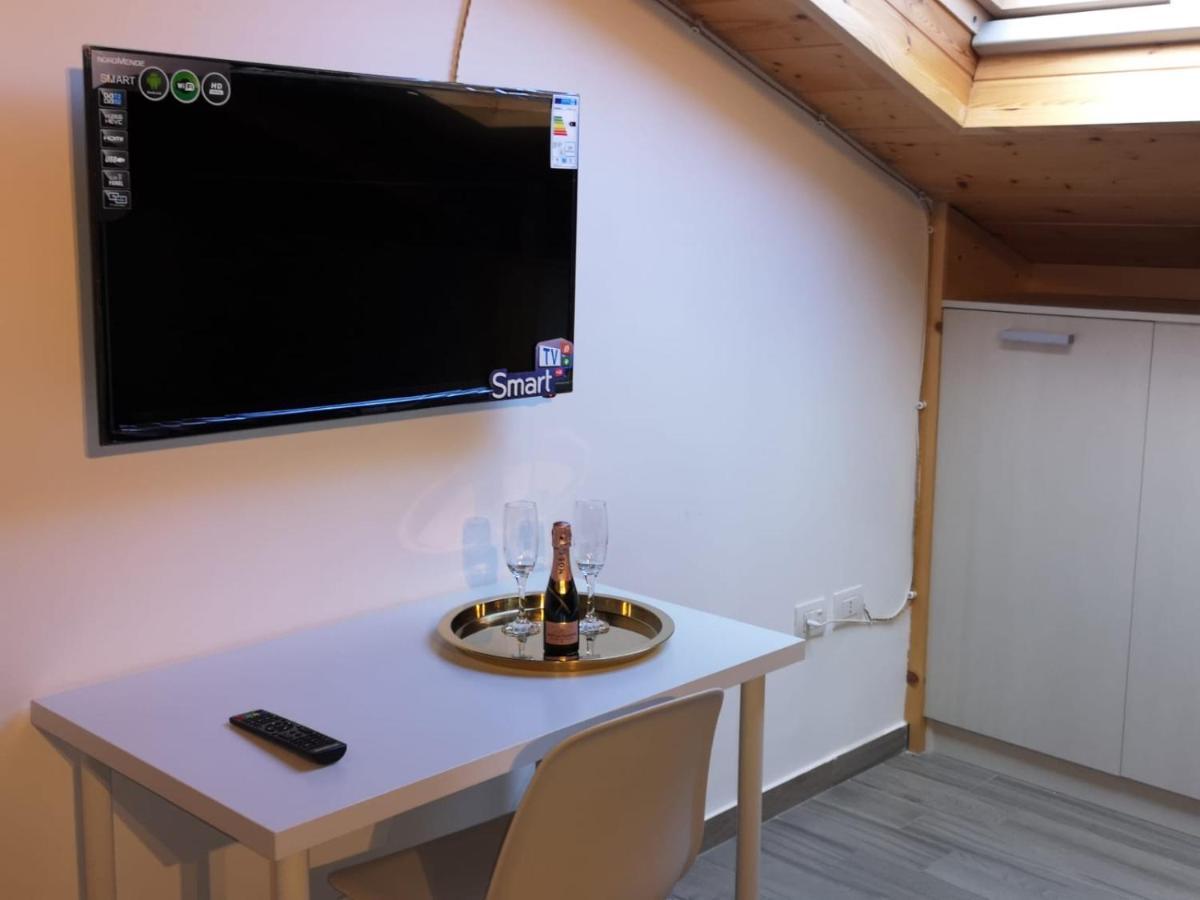 Cuore Partenopeo B&B Νάπολη Εξωτερικό φωτογραφία